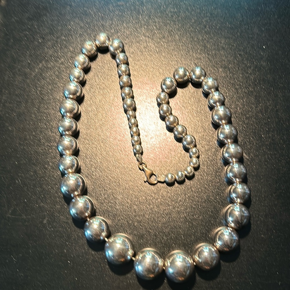 Silver tone Necklace
